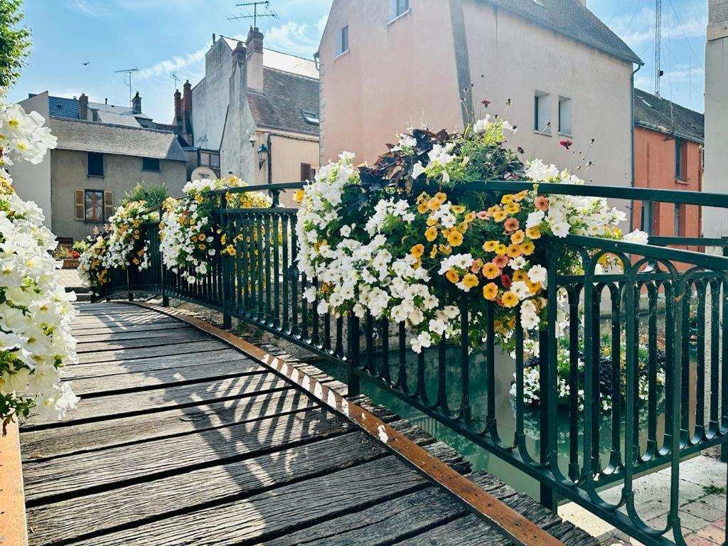 La Perle Appartement Montargis Buitenkant foto